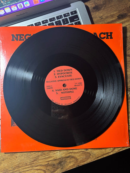 Negative Approach : Tied Down (LP, Album, RE, Ora)