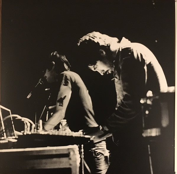 Wolf Parade : Apologies To The Queen Mary (LP, Album, RE, RM + LP, RM + LP + Comp, Dlx)